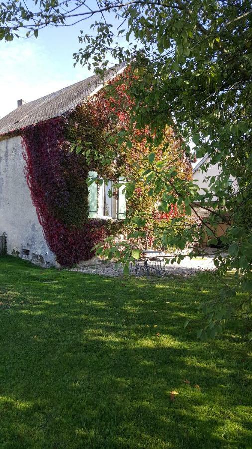 Gite Le Campagnard Saint-Germain-Des-Bois  Exterior foto